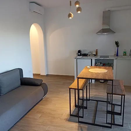 Eleonas 2 Apartment Maragkas