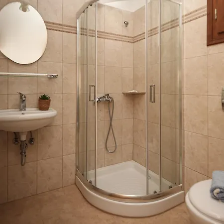 Apartment Eleonas 2 *